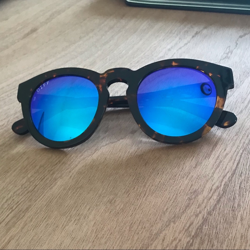 Diff Eyewear Sunglasses
